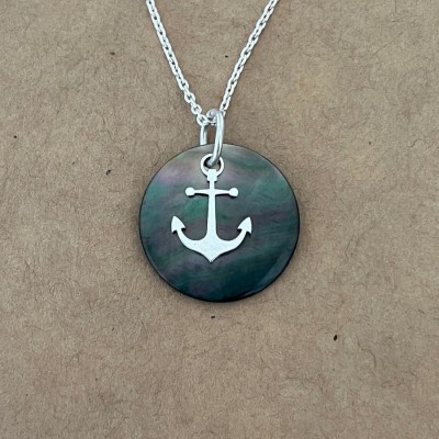 Collier créateur femme, Nacre noire et Argent 925, ancre marine