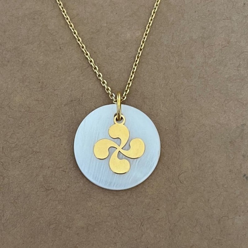 Collier femme palqué or et pendentif en Nacre blanche - Croix Basque