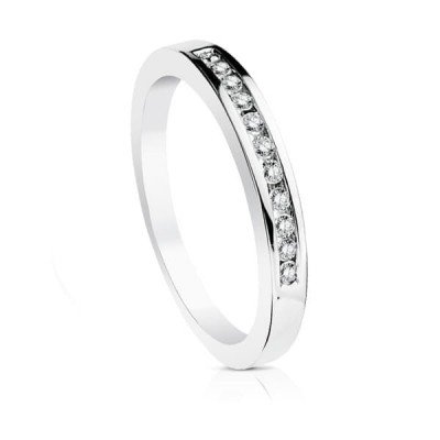 Alliance or blanc pour femme avec 11 diamants 0