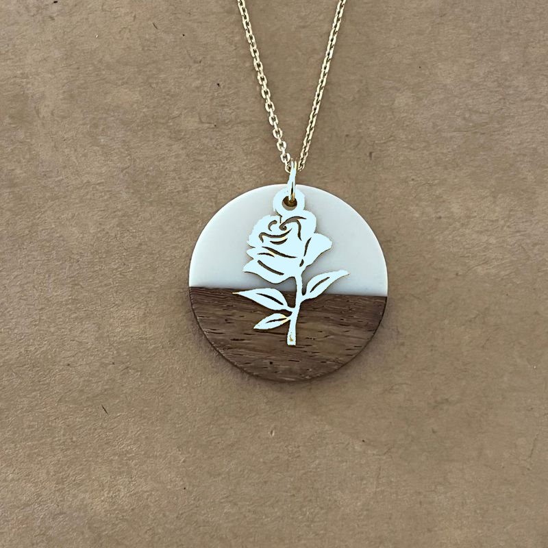 Collier femme, rose argent 925, bois et résine bleu clair - Marque cabaneTchanquée