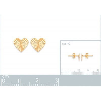 Eclairez votre visage d'une touche de lumière chatoyante, avec ces jolies boucles d'oreilles dorée, en forme d