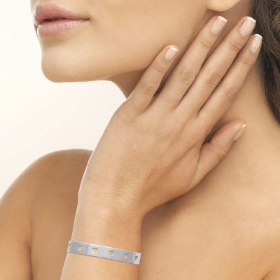  bracelet tendance avec des coeurs