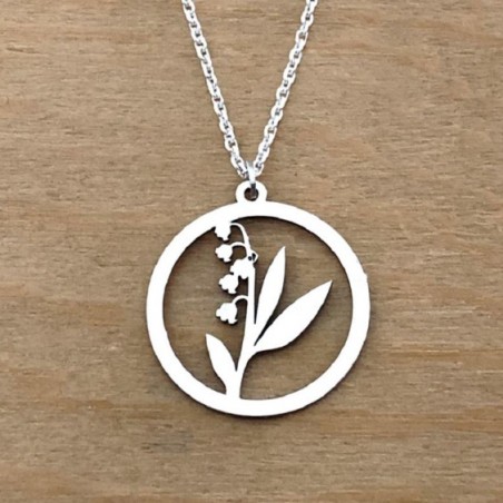 Collier en argent rhodié 925/1000 par CabaneTchanque, avec chaîne de 42 cm et médaillon muguet de 20 mm