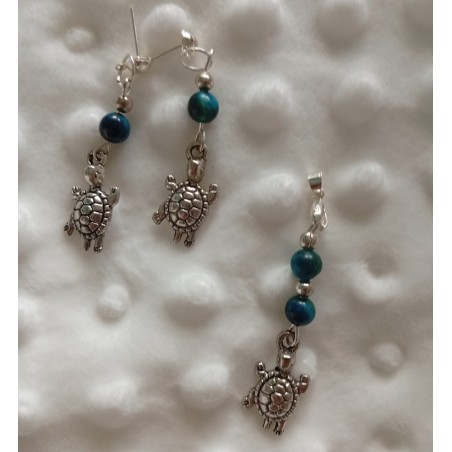 Parure Turtle – Boucles & pendentif en argent 925 avec œil de tigre bleu