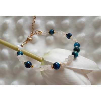 joli photo bijou pierre naturelle blanc et bleu