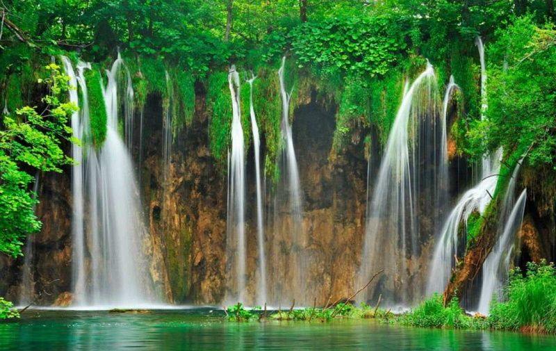 cascades_chutes_d_eau_Plitvice_National_Park_Croatie